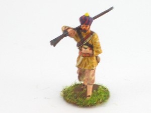 30mm_india_war_pathan_walking_with_rifle