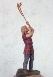 celtic horn blower - 90mm model soldiers